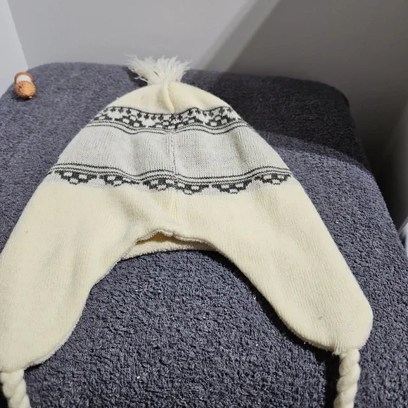 Seattle  cap - Picture 2 of 3